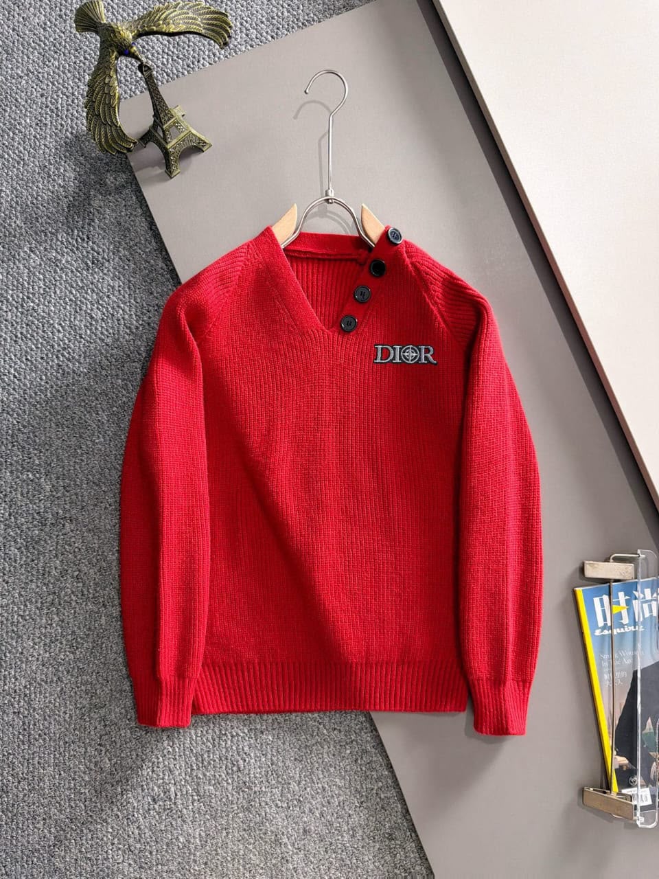 Dior