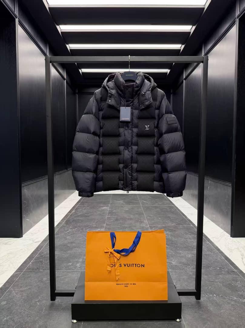 Louis Vuitton Monogram Quilted Down Puffer Jacket - Black