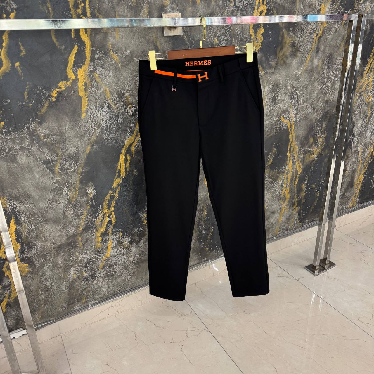 Hermès - Slim-Fit Technical Chino Trousers with Signature "H" Buckle & Orange Detail