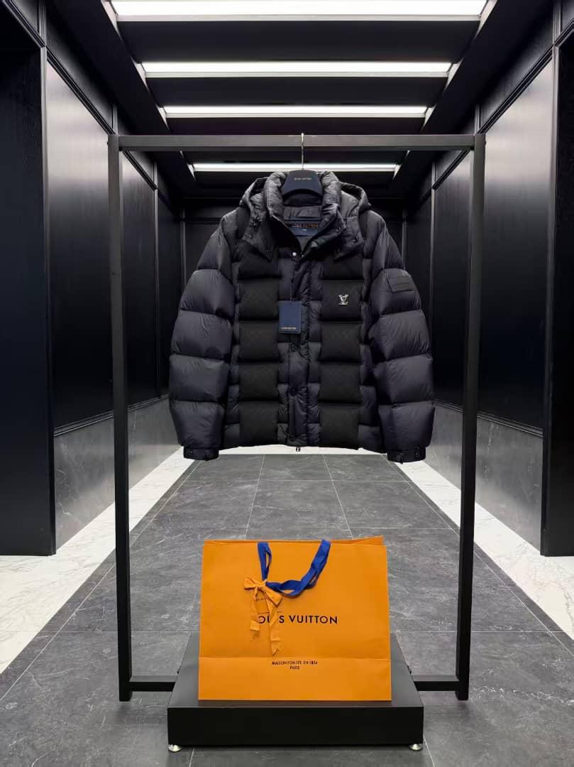 Louis Vuitton Monogram Quilted Down Puffer Jacket - Black