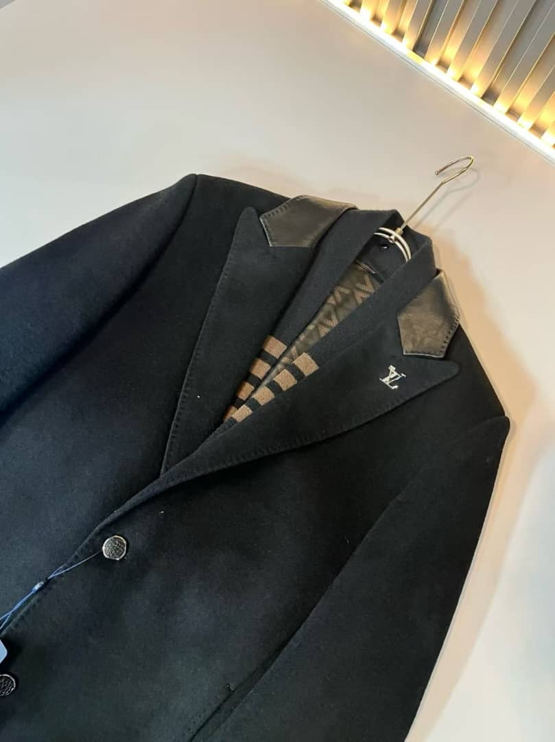 Louis Vuitton Men's Wool Black Overcoat