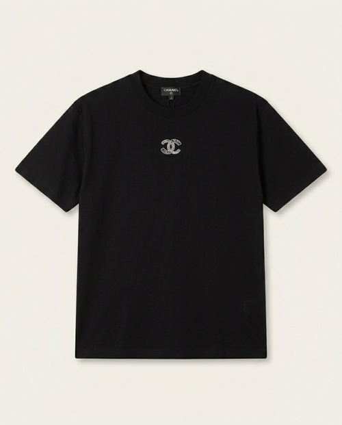 CHANELロゴTシャツフェードY2K Chanel - Crystal-Embellished Double C Logo T-Shirt – Nero – Lebsak
