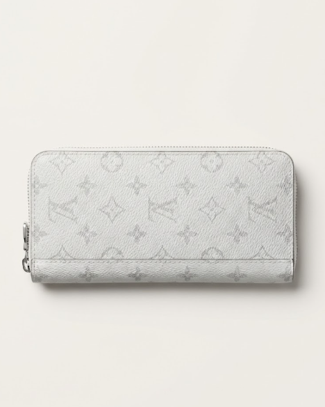 Louis Vuitton - White LV Zippy Wallet