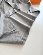 HERMES - Grey Graphic Horse Motif T-Shirt image 7