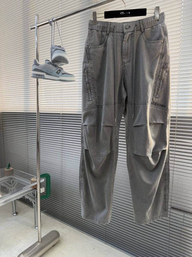 Balenciaga - Wide-Leg Utility Trousers in Washed Grey image 3