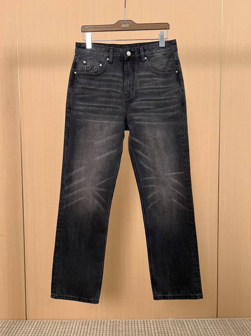 Vintage Black Wash Straight - Leg Jeans
