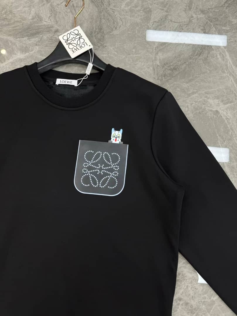 LOEWE Anagram and Cat Pocket Black Crewneck