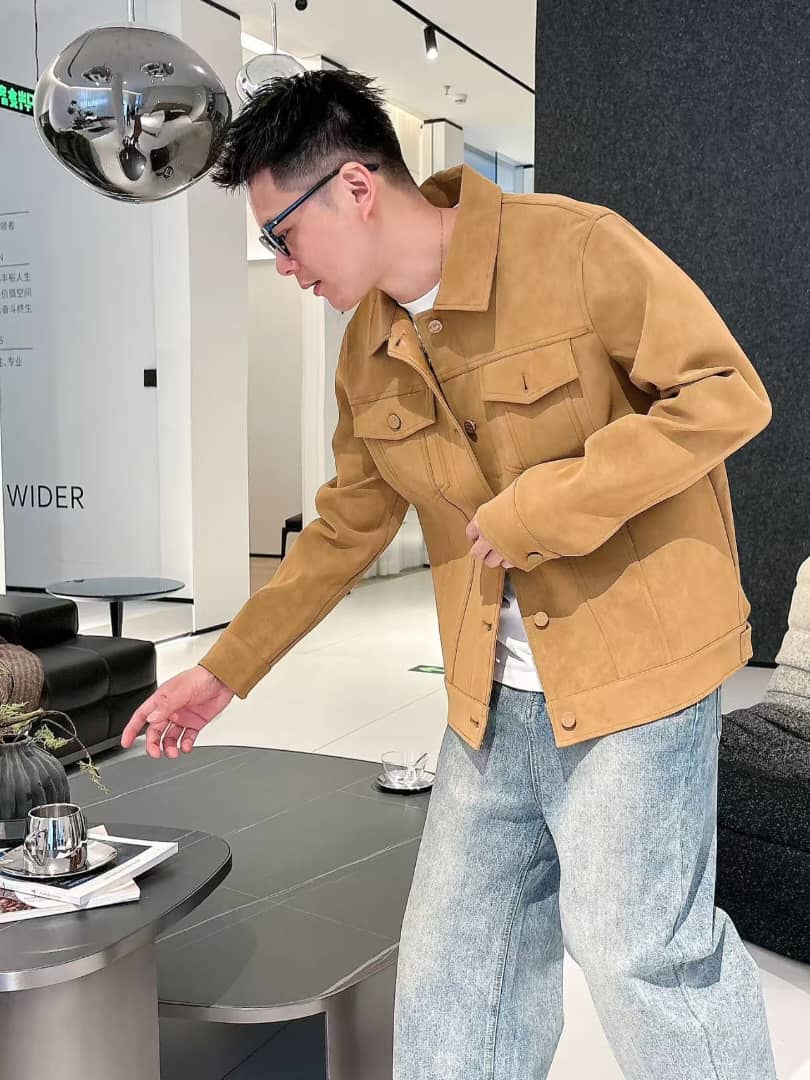 Louis Vuitton Men's Suede Trucker Jacket - Camel