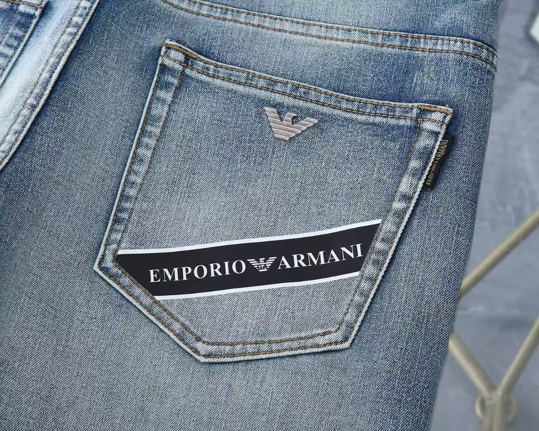 Emporio Armani - Straight-Leg Denim Light Wash Jeans