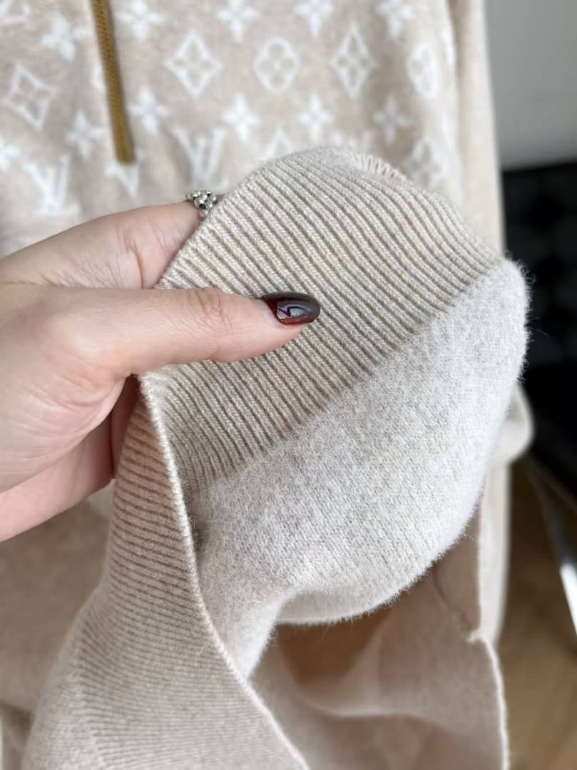 Louis Vuitton - Knit Beige Quarter-Zip