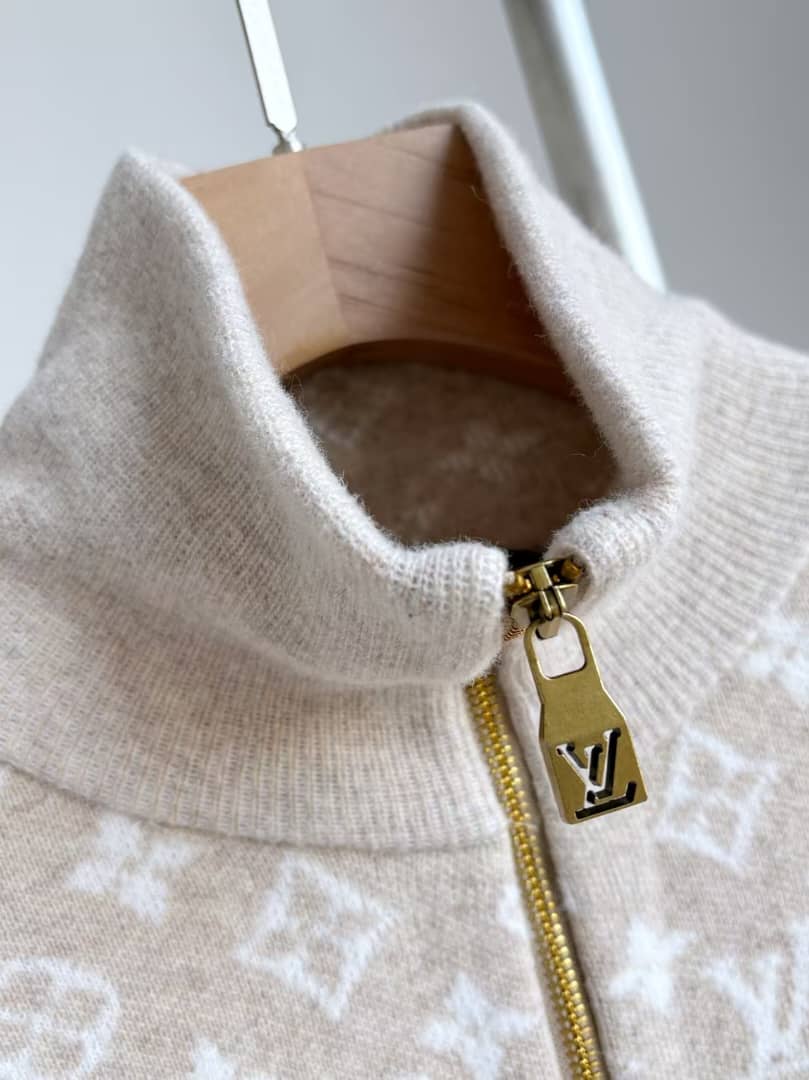 Louis Vuitton - Knit Beige Quarter-Zip
