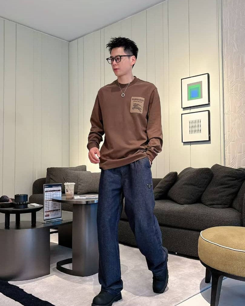 Burberry - Long Sleeve Brown T-Shirt