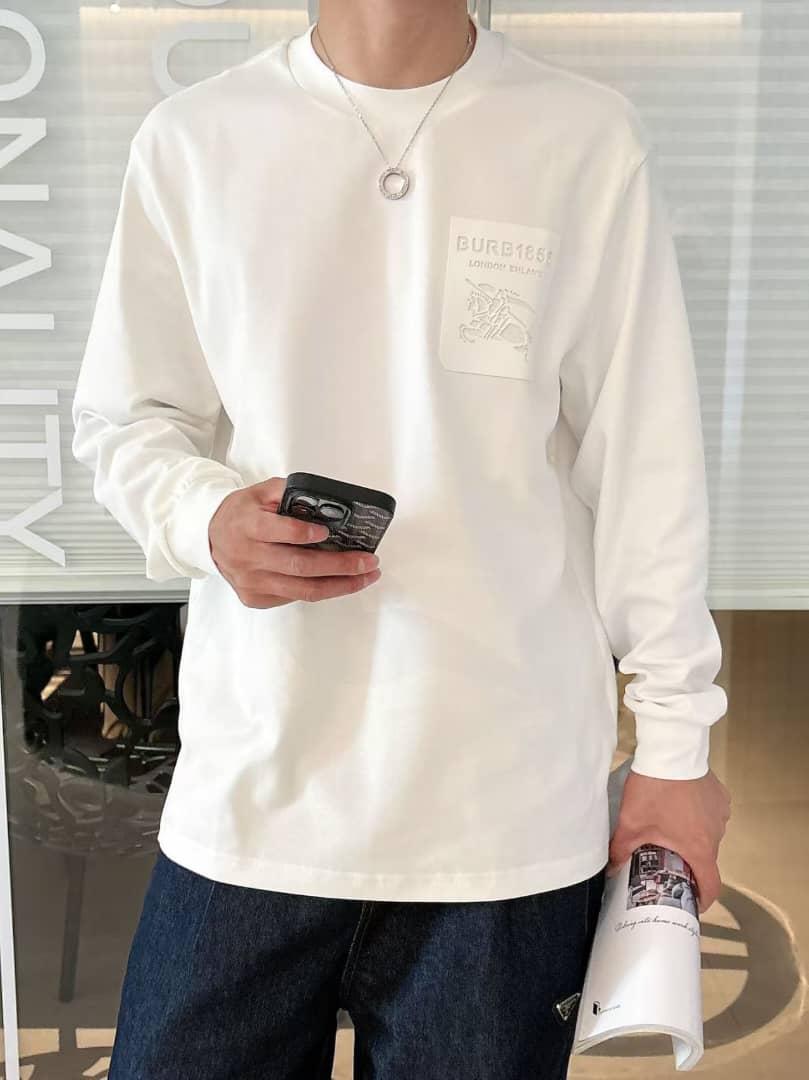 Burberry - Relaxed Fit White Sweater