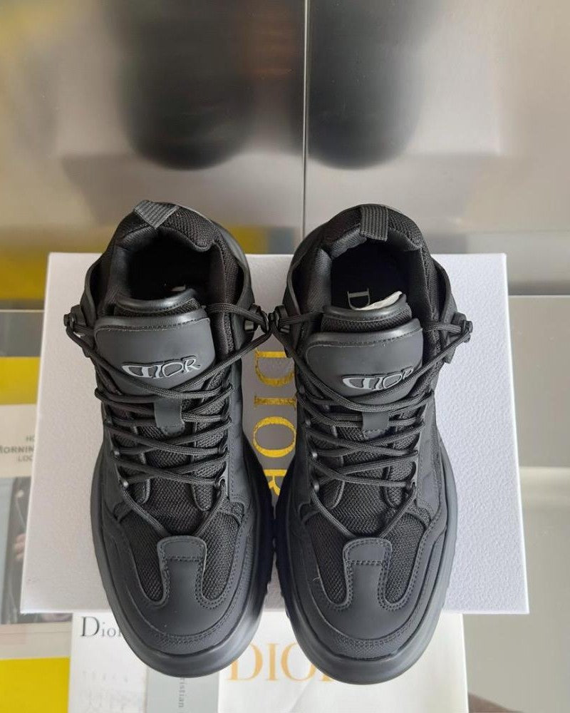 Dior - Men's B22 Technical Sneakers in Black