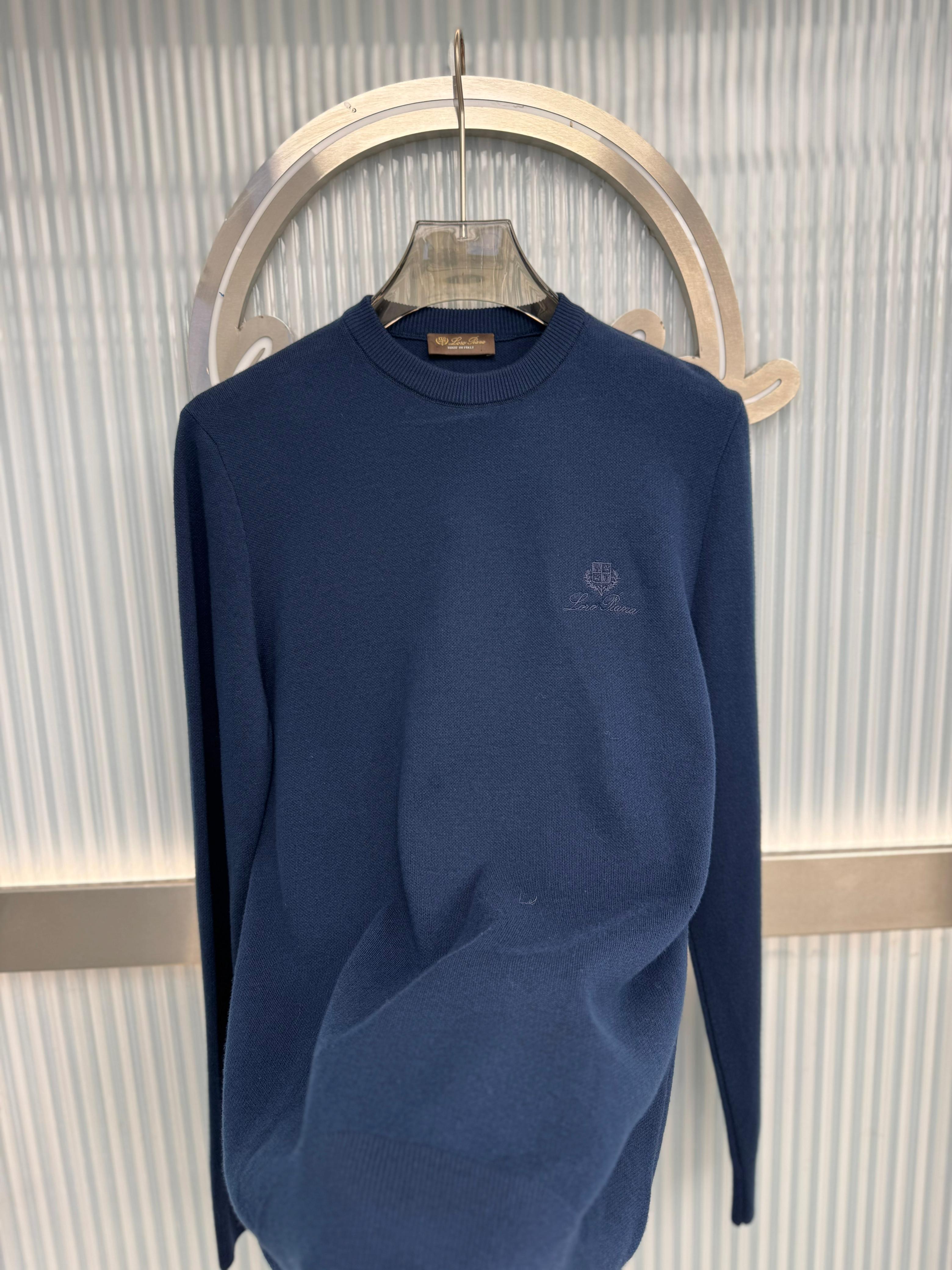 Loro Piana Fine-Gauge Cashmere Crewneck Sweater - Dark Navy