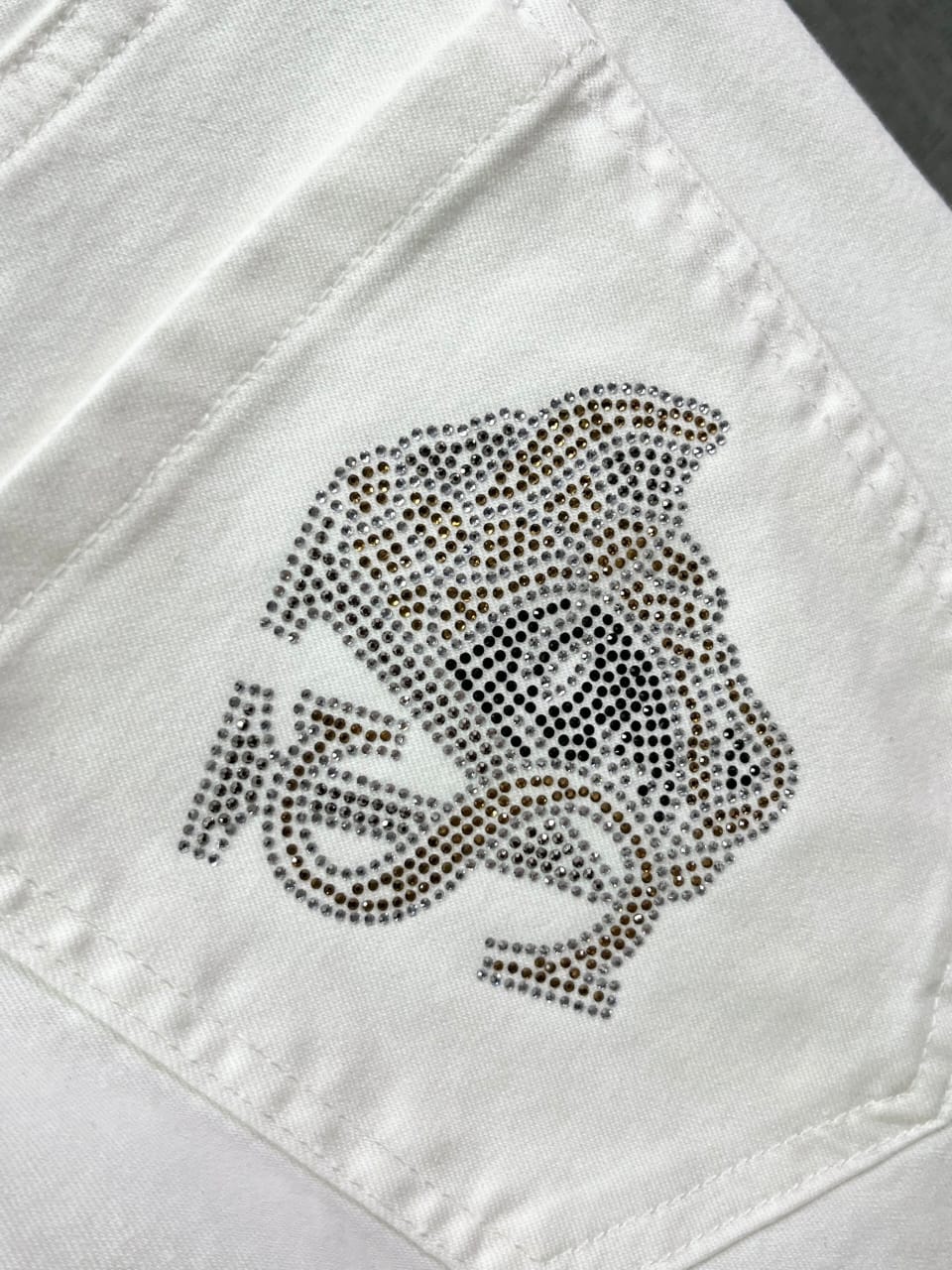Versace - Men's White Slim-Fit Jeans with Gold Medusa Embroidery