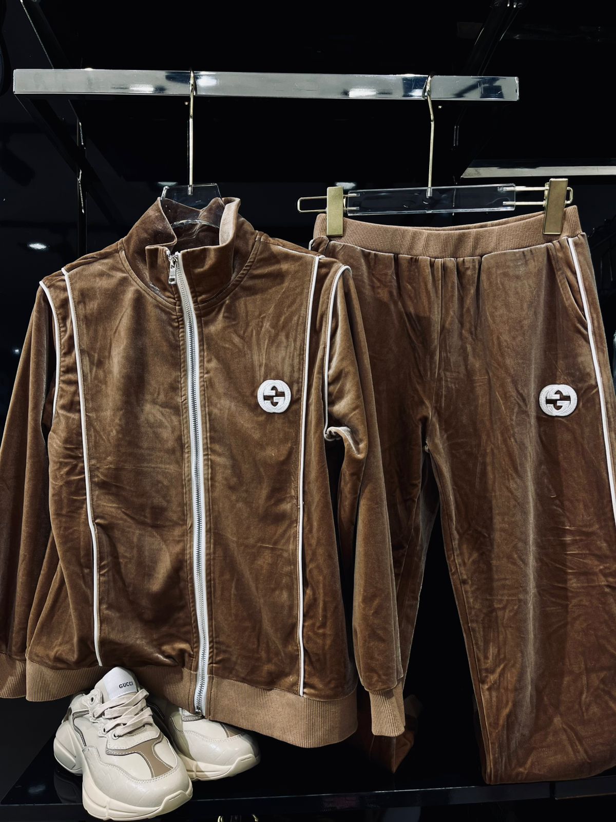 Gucci - Kids Brown Velvet GG Tracksuit Set with White Piping