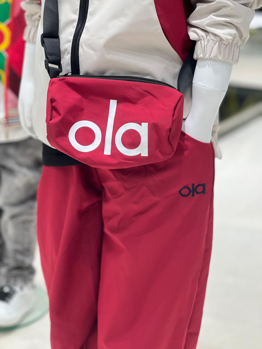 Alo Kids - "Ola" Graphic Tracksuit Set & Bag - Red/Beige