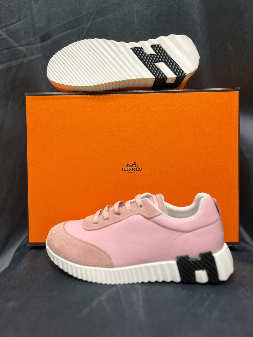 Hermes - Bouncing Sneakers – Rose/Pink Suede & Leather Mix