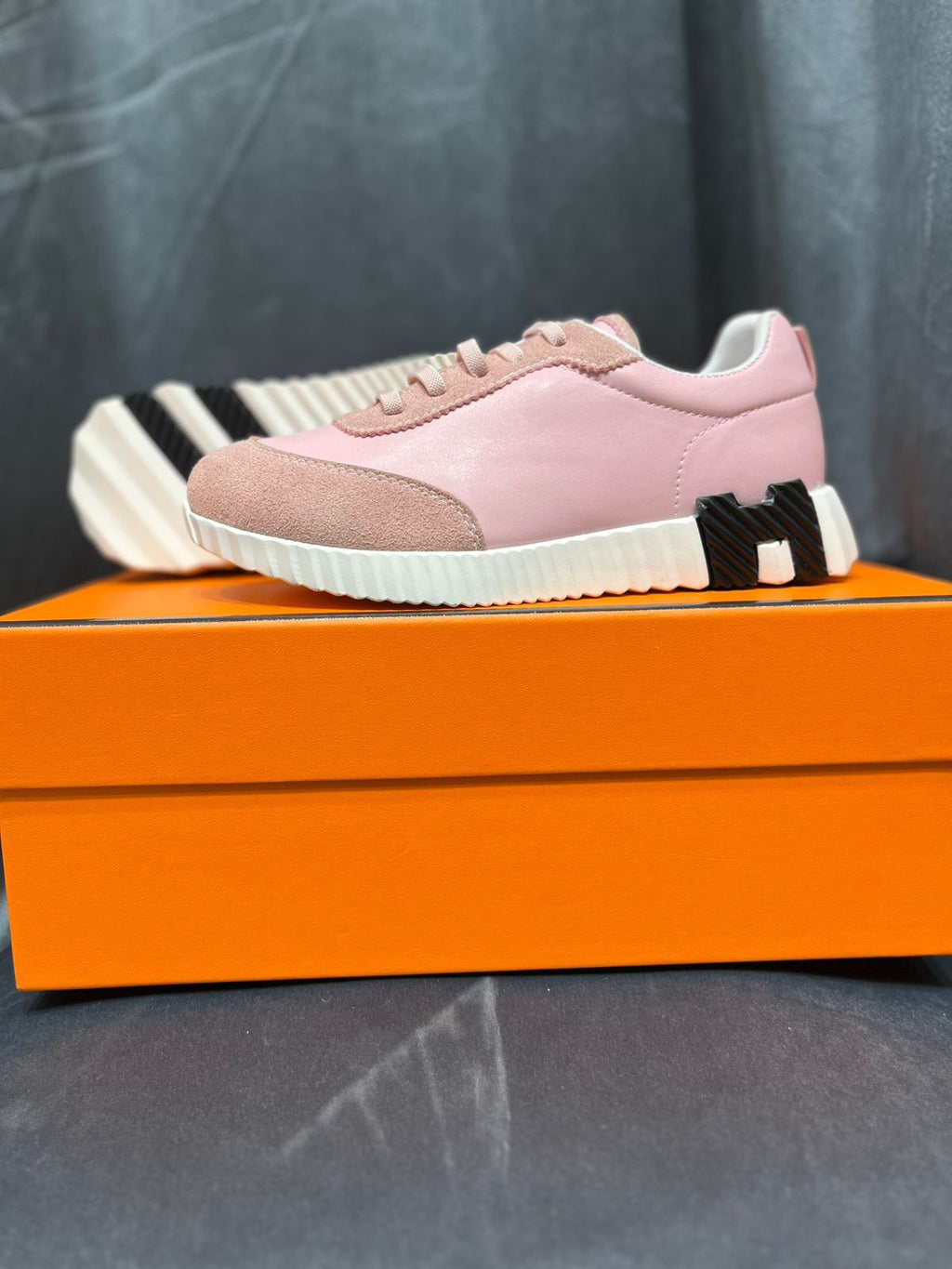 Hermes - Bouncing Sneakers – Rose/Pink Suede & Leather Mix