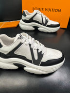 Louis Vuitton - Archlight Sneakers - White/Black