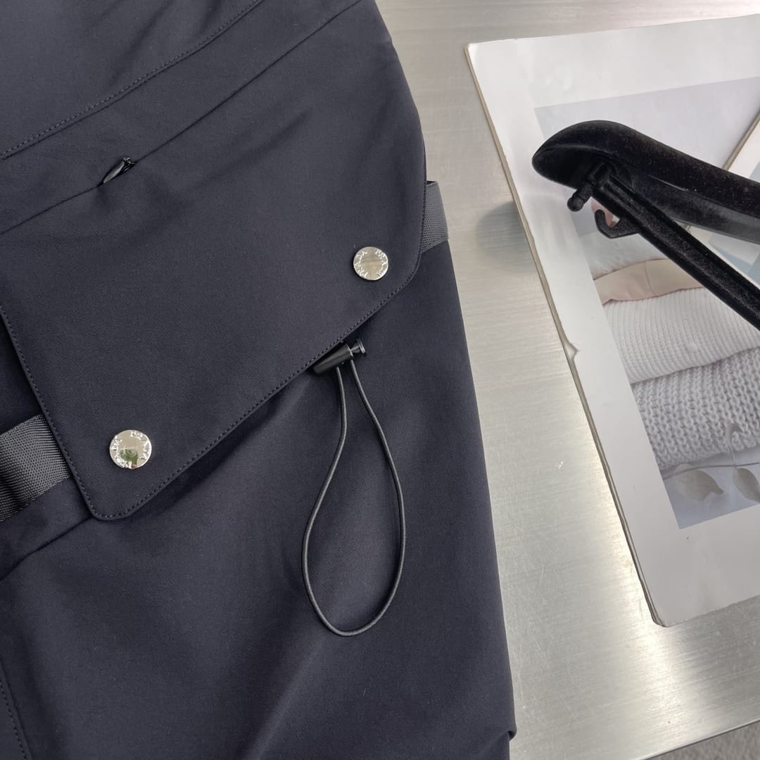 Prada - Black Cargo Joggers