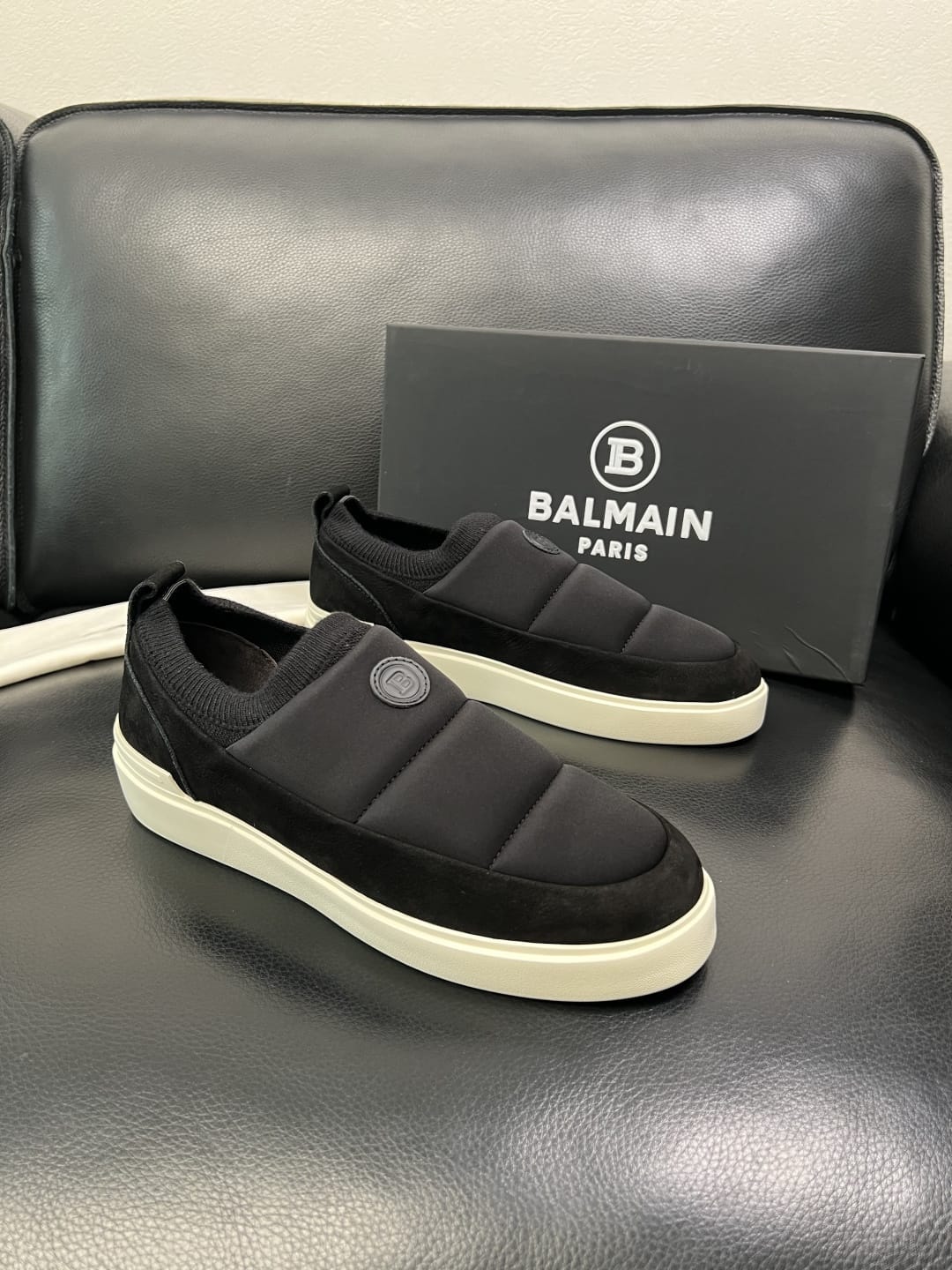 Balmain - Paris Quilted Puffer Slip-On Sneakers – Black/Ivory