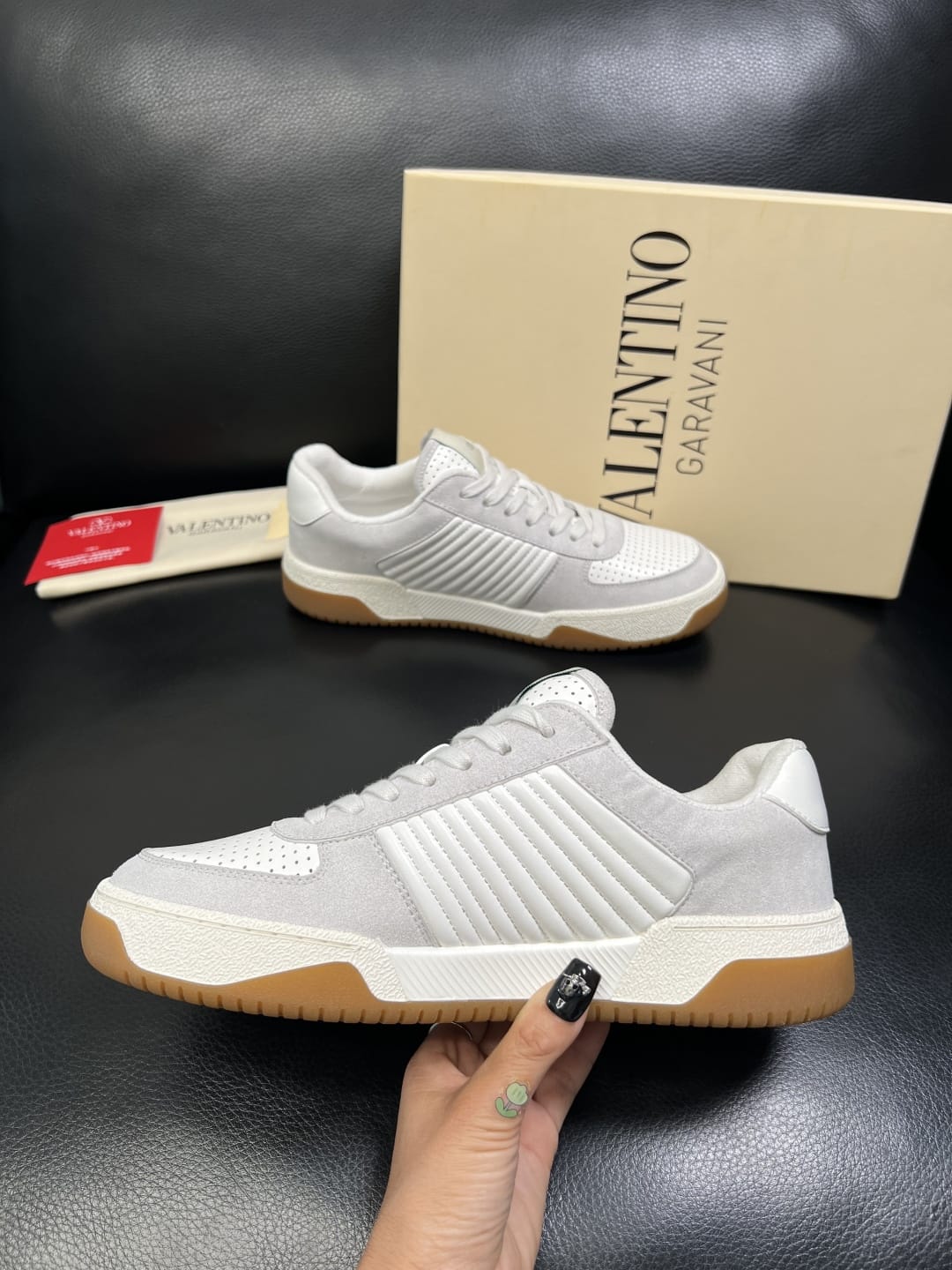 Valentino Garavani - MS-29 Low-Top Sneakers – White/Grey/Gum