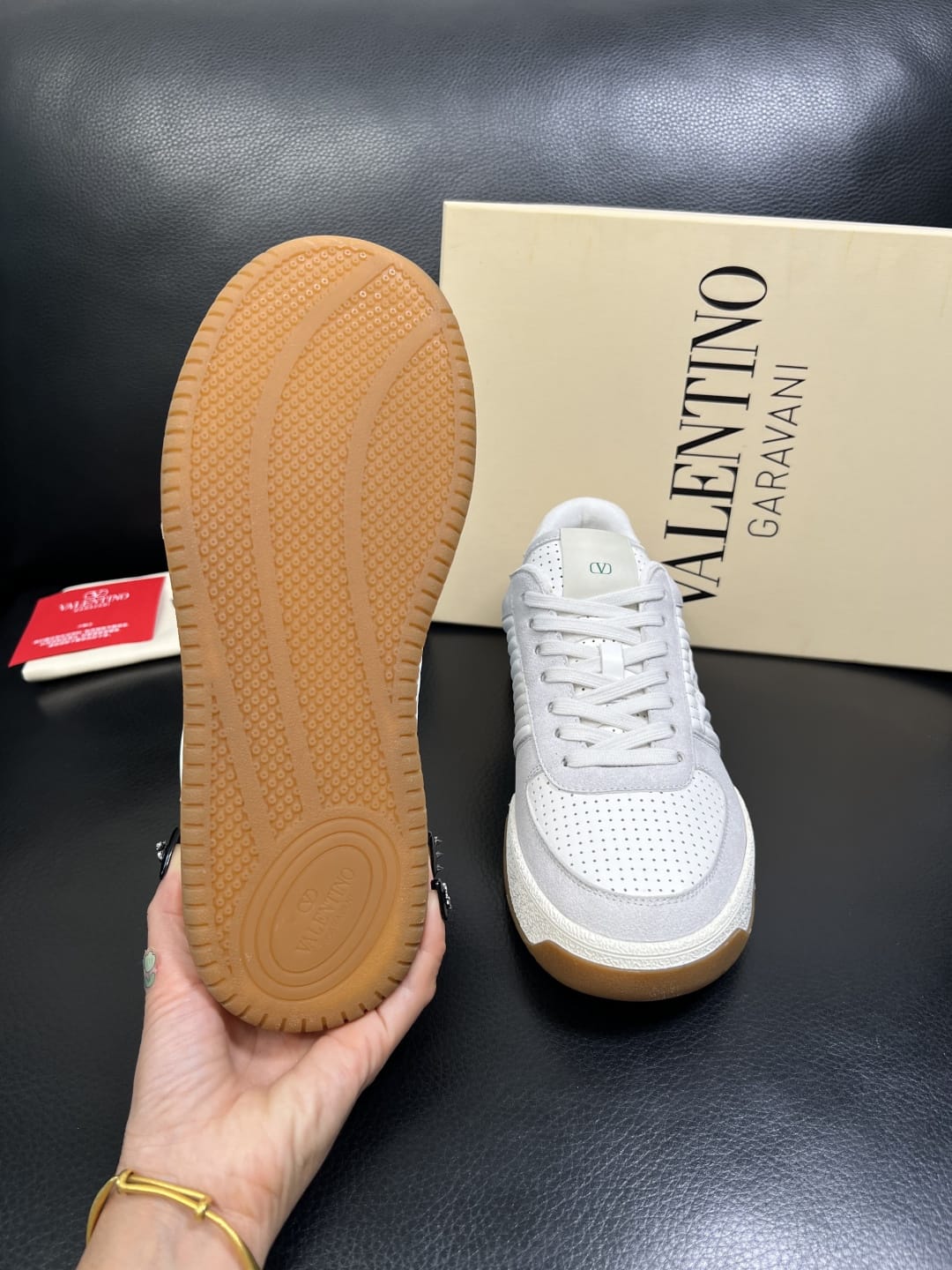Valentino Garavani - MS-29 Low-Top Sneakers – White/Grey/Gum