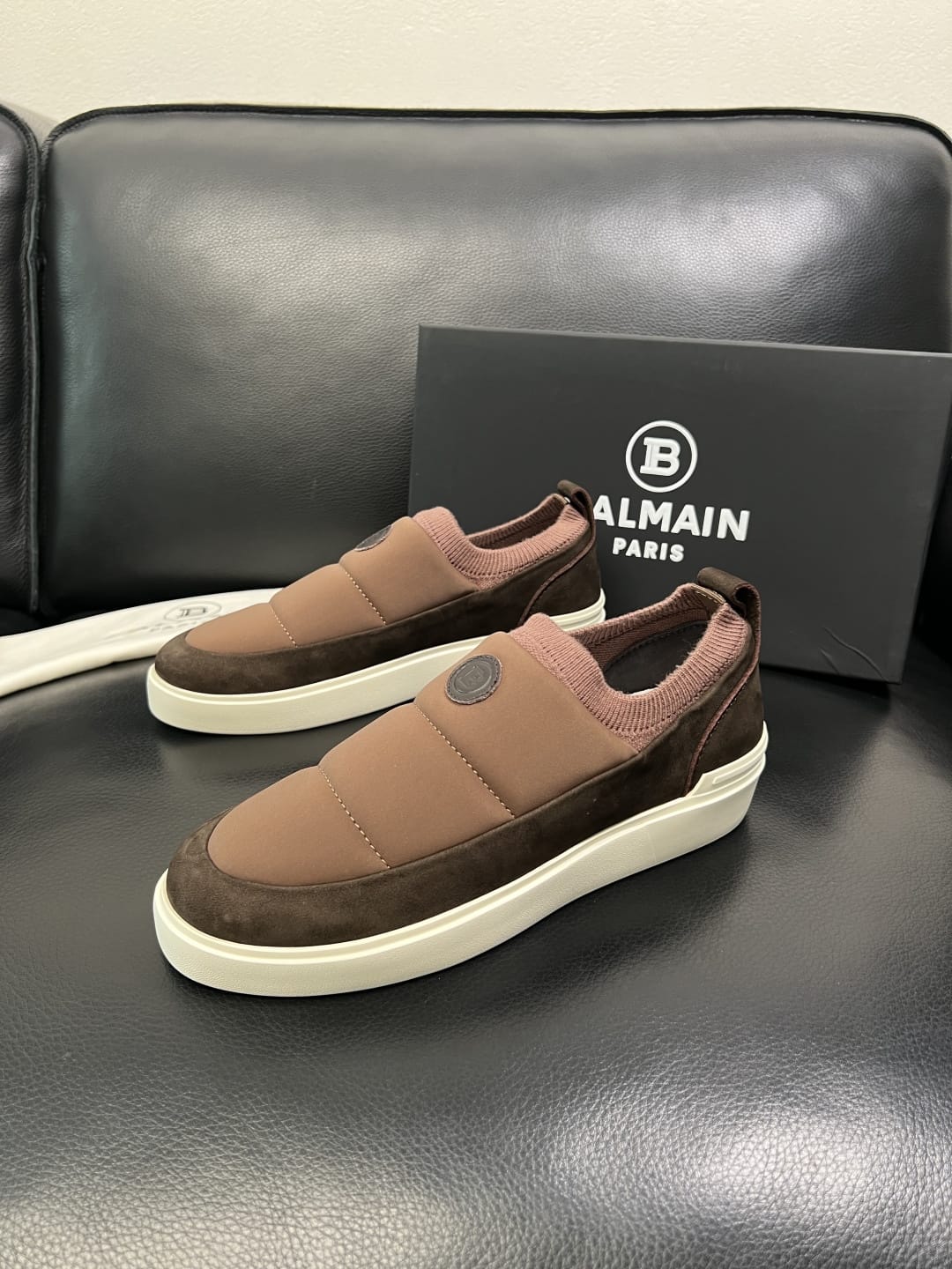 Balmain - Paris Quilted Puffer Slip-On Sneakers – Cocoa/Chocolate Brown