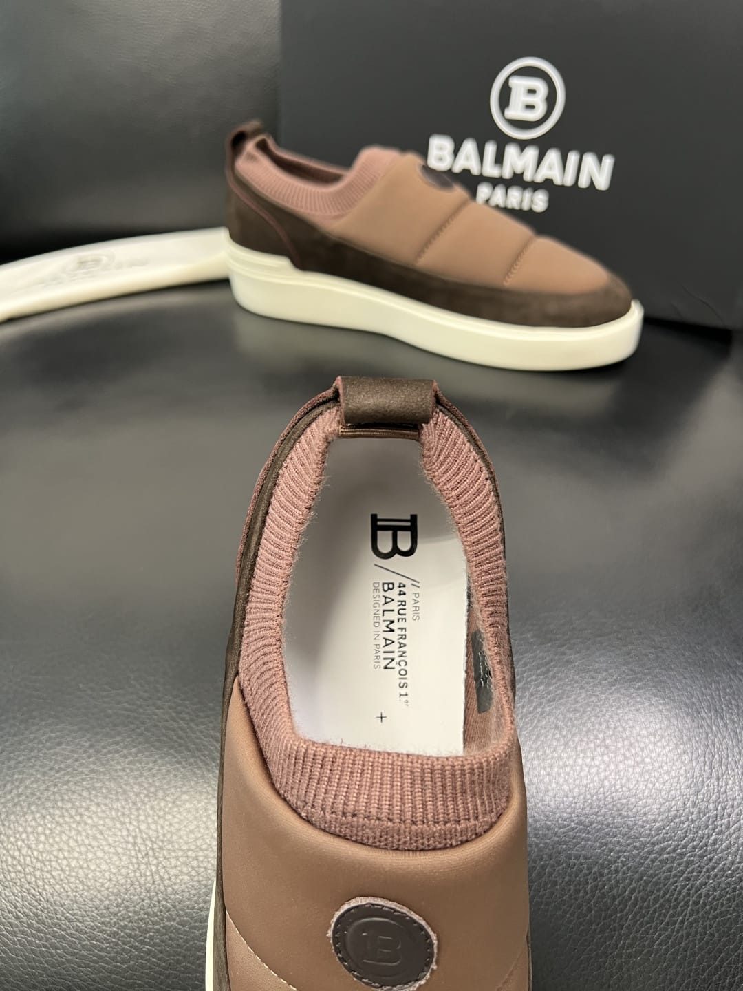 Balmain - Paris Quilted Puffer Slip-On Sneakers – Cocoa/Chocolate Brown