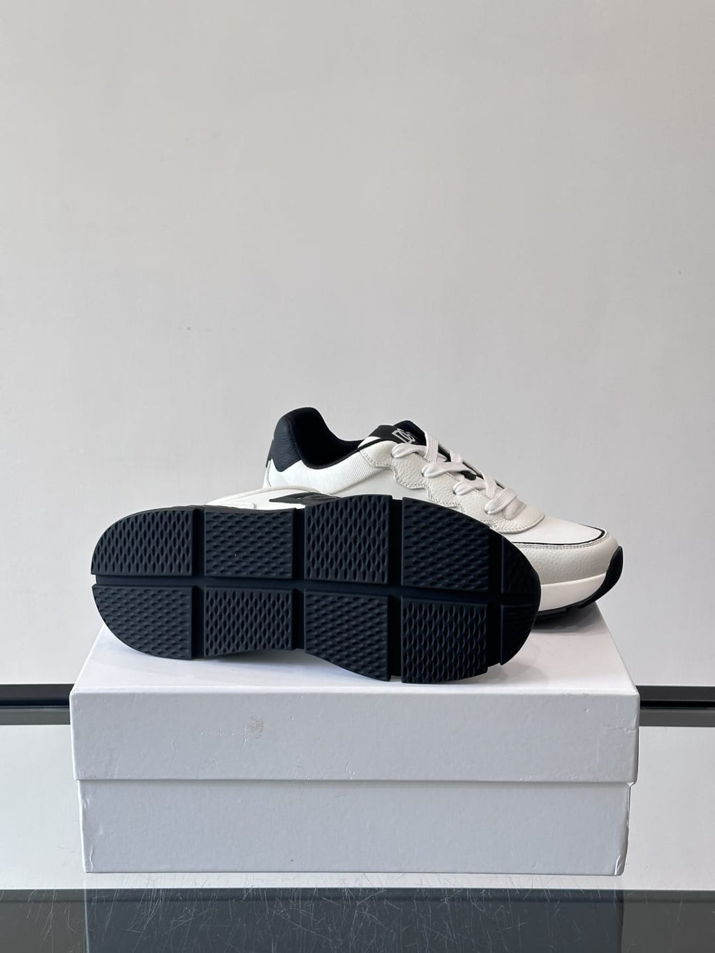 Dolce & Gabbana - Daymaster Calfskin Sneakers – White & Black