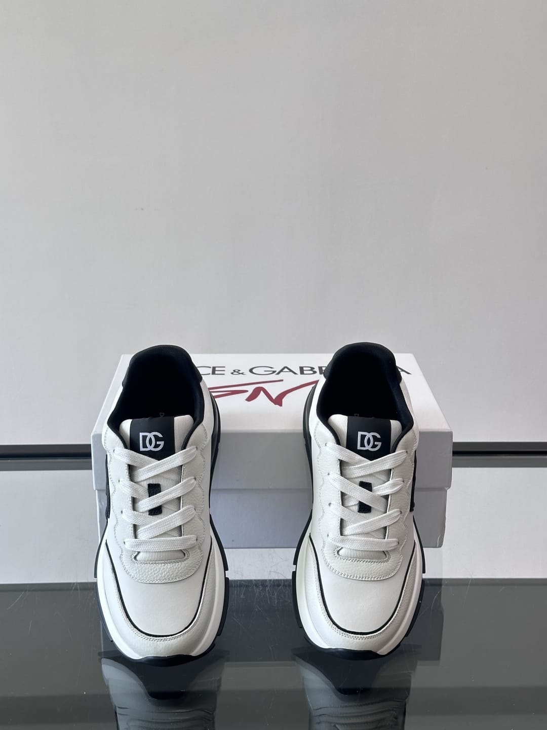 Dolce & Gabbana - Daymaster Calfskin Sneakers – White & Black