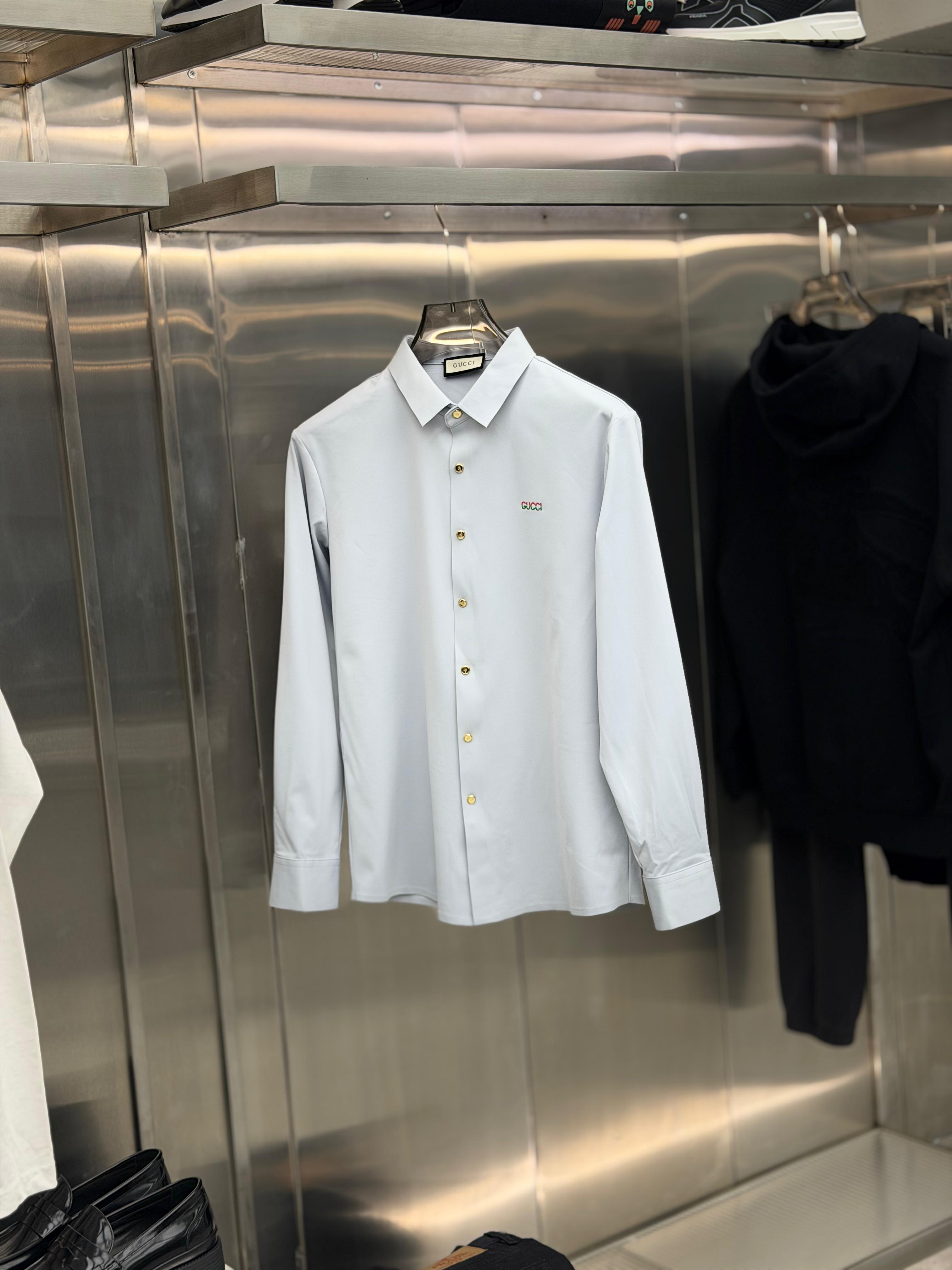 Gucci - Men's Light Blue Button-Up Shirt