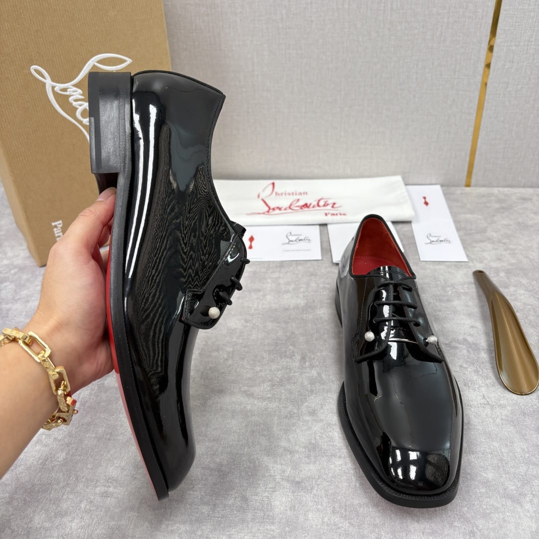 Christian Louboutin - Greggo Patent Leather Oxford Dress Shoes