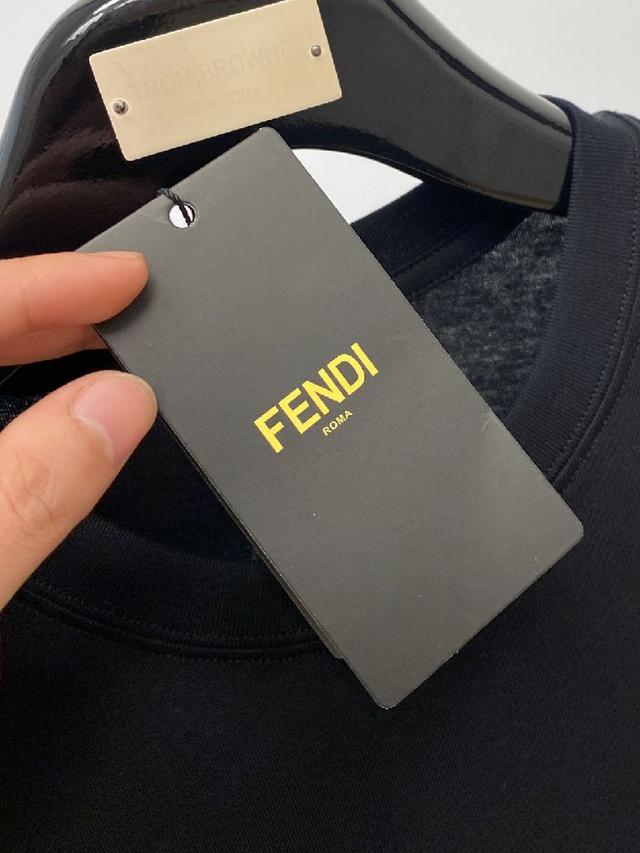 Fendi - SpongeBob SquarePants Graphic Black T-Shirt