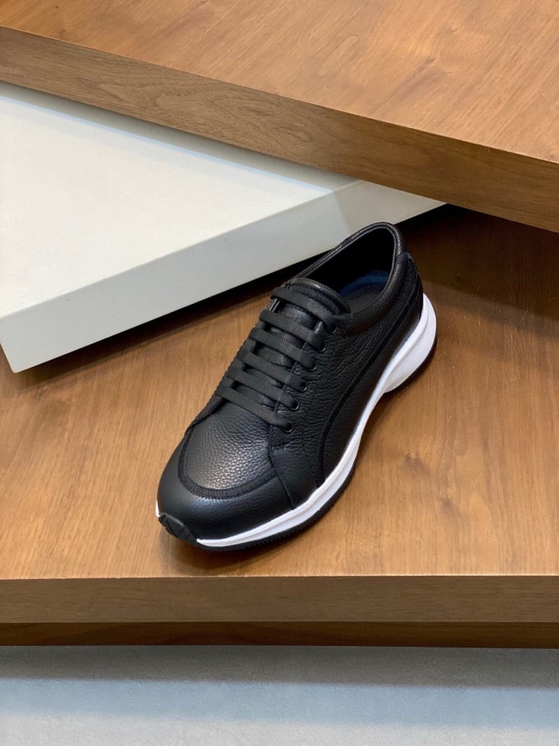 Emporio Armani - Men’s Grained Leather Sneakers with Contoured Platform Sole