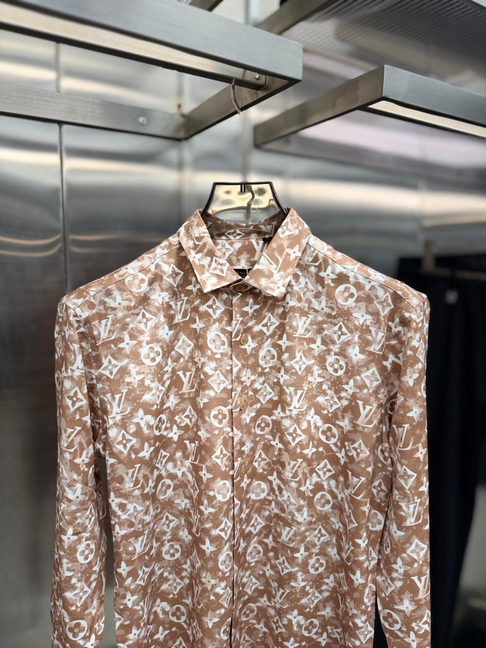 Louis Vuitton - Men’s Monogram Bleached-Effect Silk Blend Shirt in Caramel & White