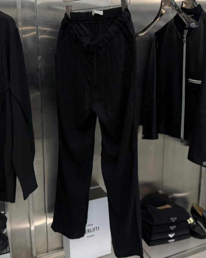 Antioch - Men’s Relaxed Fit Drawstring Trousers in Onyx Black