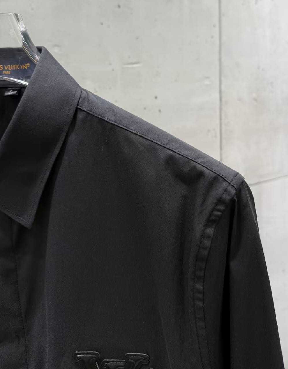 Louis Vuitton - Black Long-Sleeve Shirt w/ Textured Logo