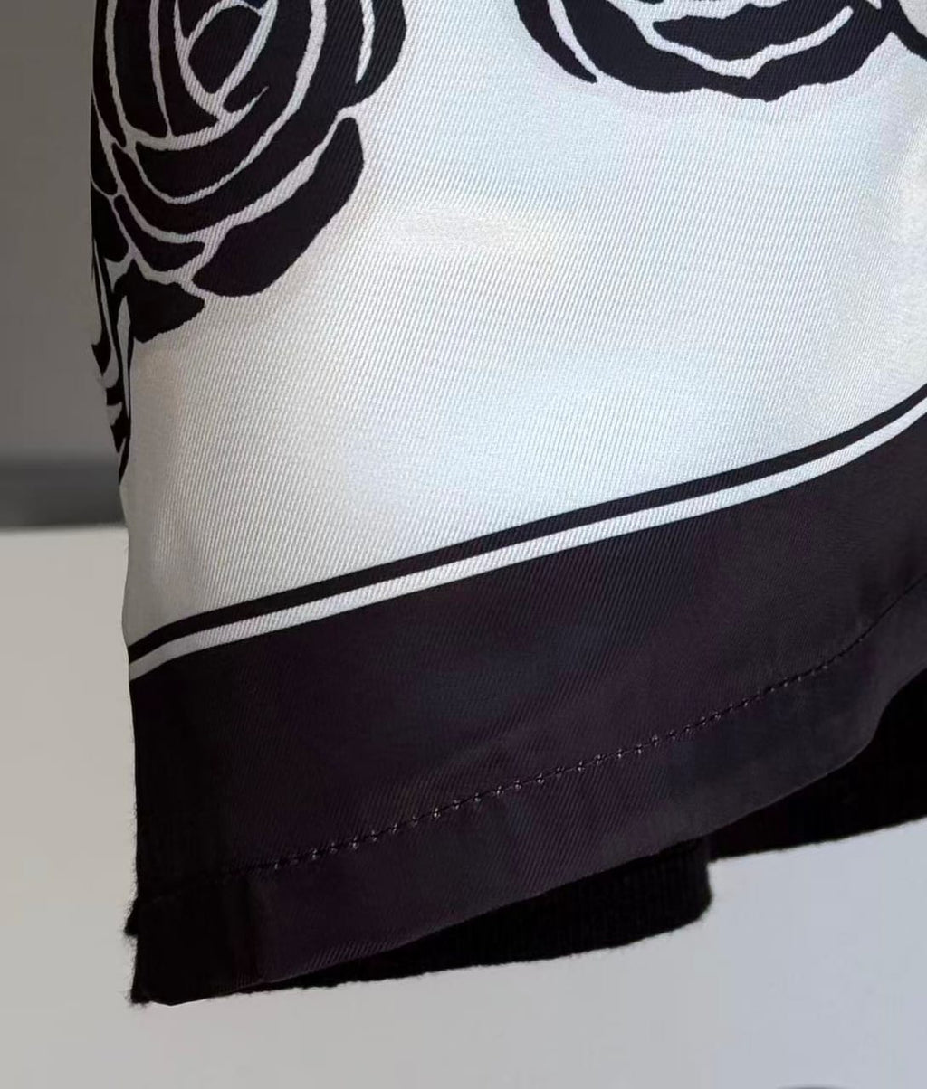 GIVENCHY - Monochrome Rose Print Contrast Panel T-Shirt