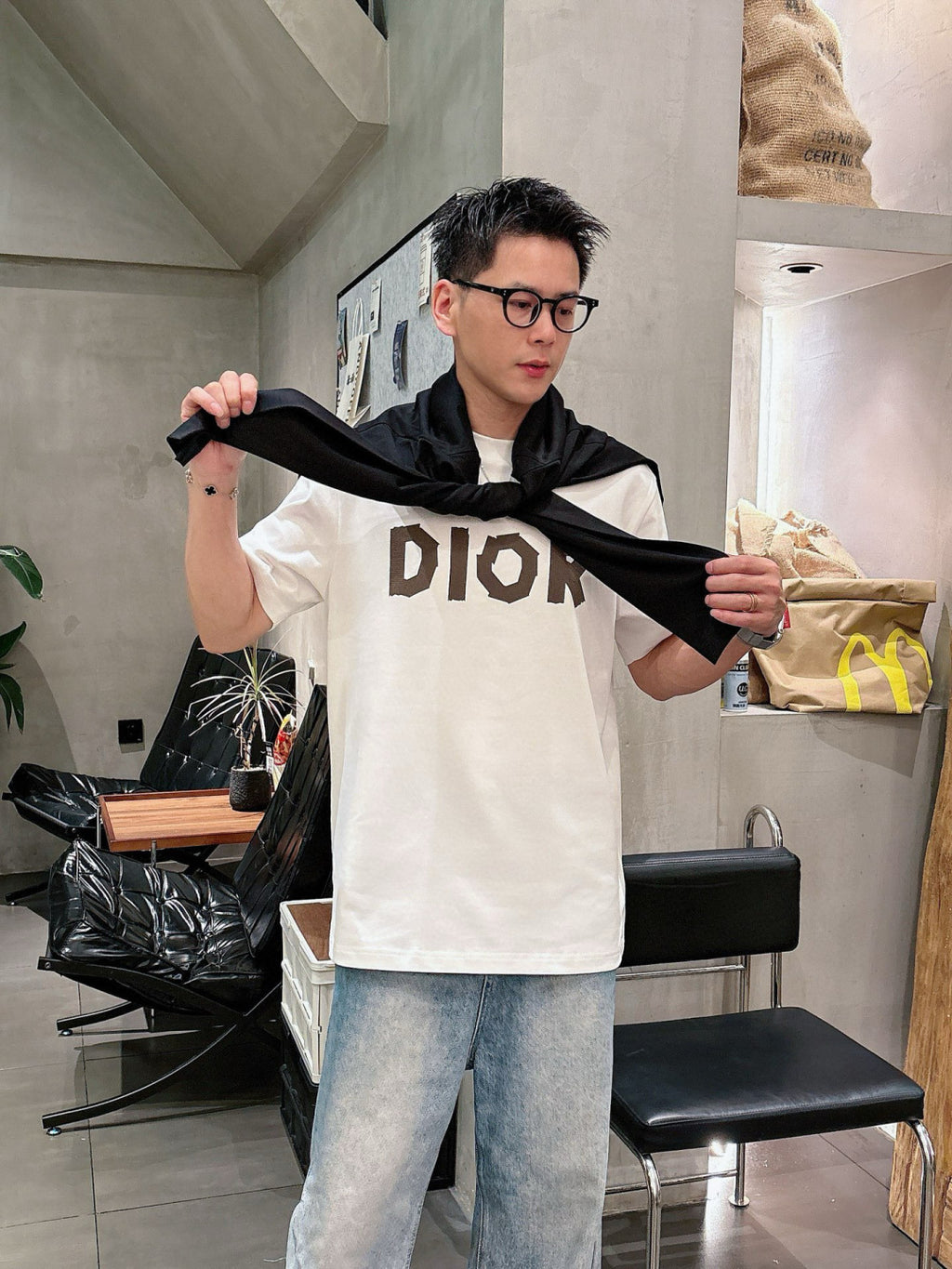 Dior - Oblique Appliqué Logo T-Shirt in Off-White
