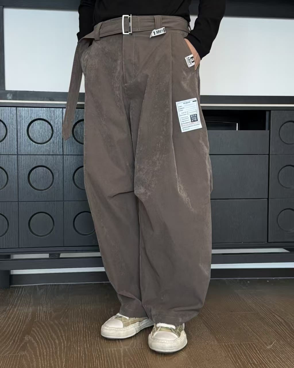 Maison Mihara Yasuhiro - Wide-Leg Pleated Trousers with Integrated Belt – Taupe