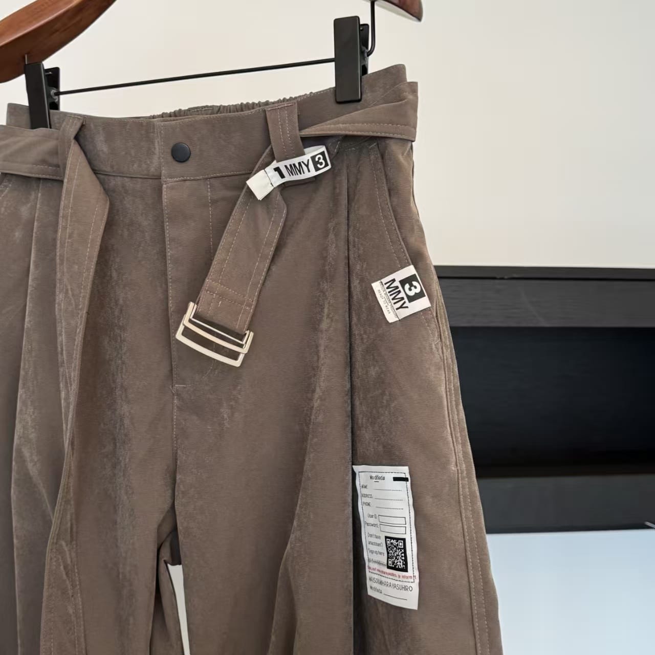 Maison Mihara Yasuhiro - Wide-Leg Pleated Trousers with Integrated Belt – Taupe