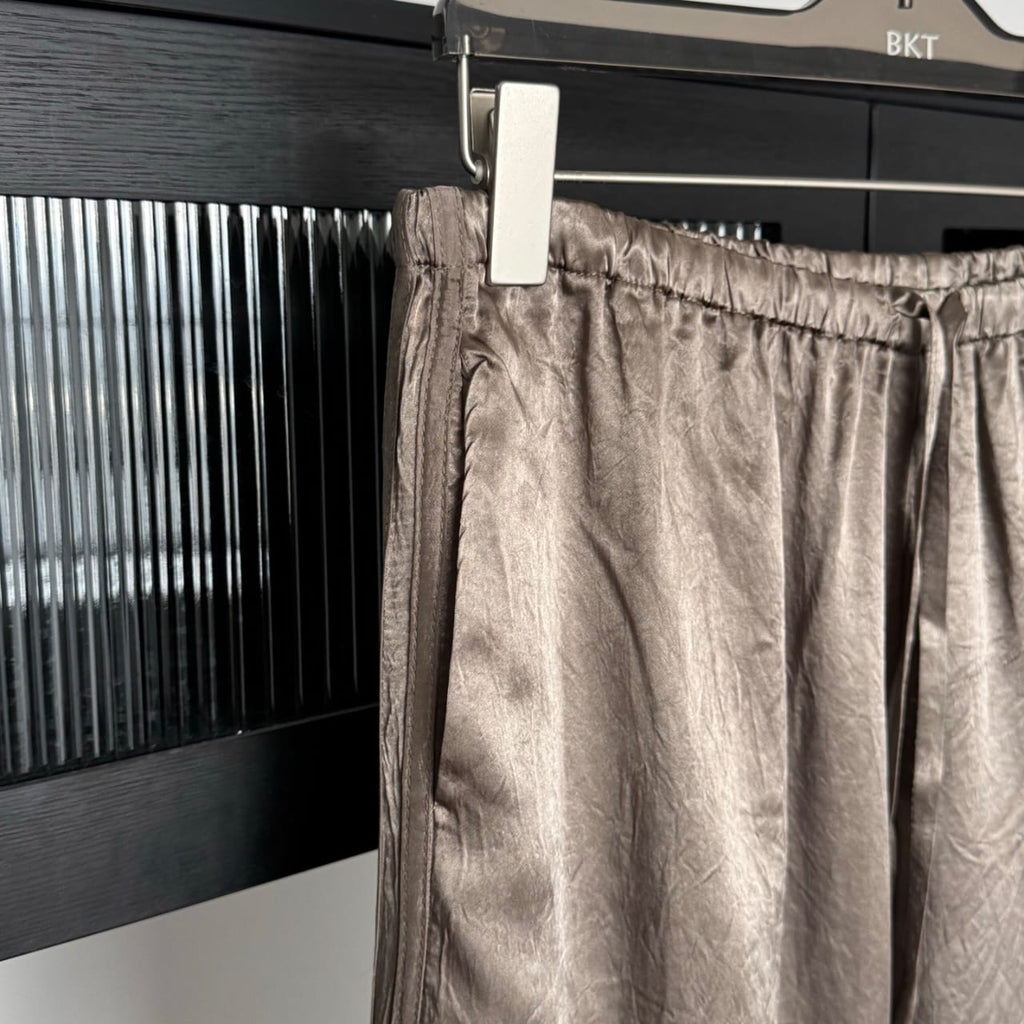 The Row Textured Silk-Blend Track Trousers – Antique Bronze