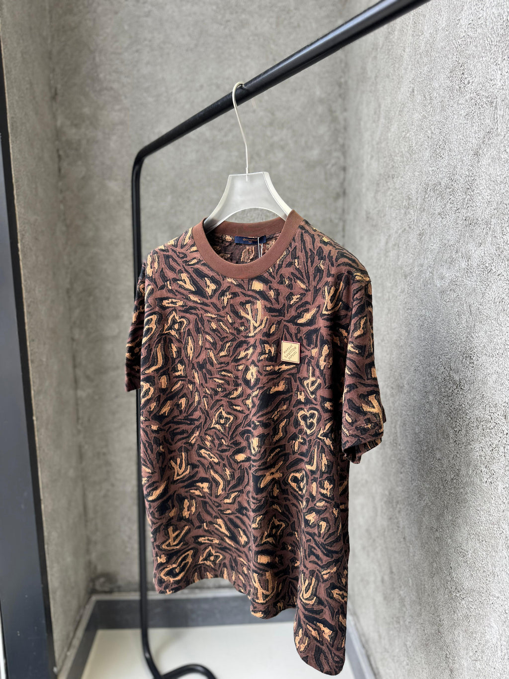 Louis Vuitton - "Brushstroke" Monogram Jacquard T-Shirt - Mocha & Tan