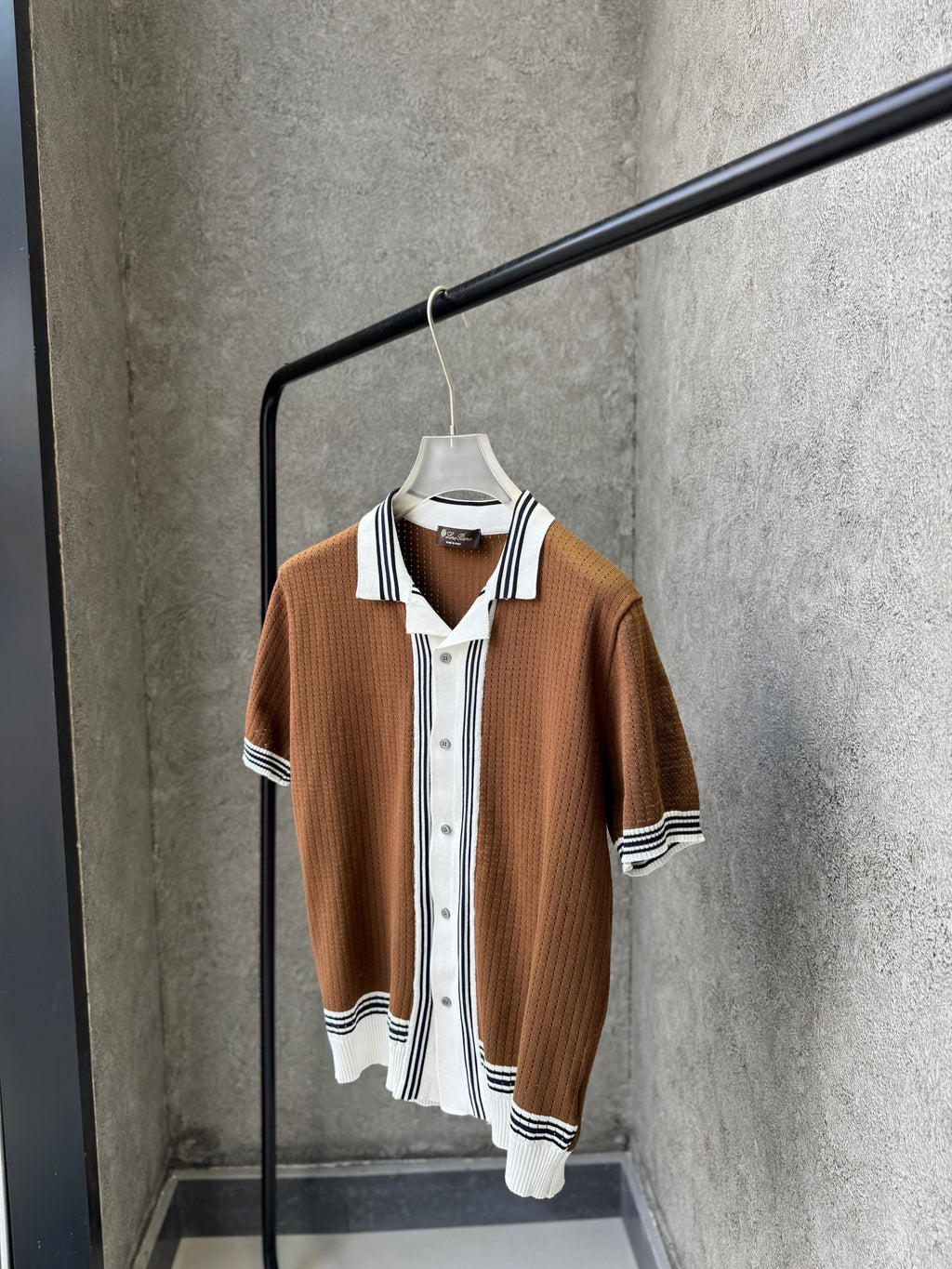 Loro Piana - Silk & Cotton Crochet-Knit Button-Up Polo - Optic White & Espresso / Optic White & Mocha