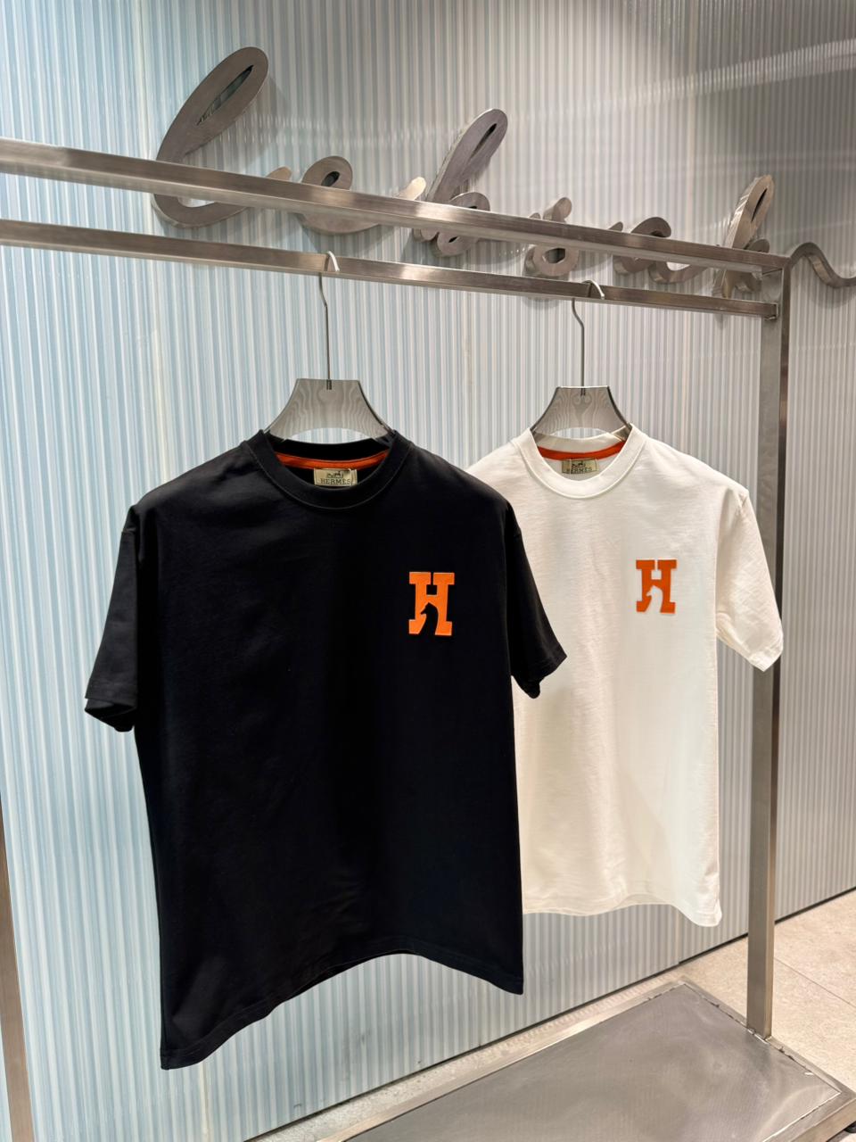 Hermès - "H" Patch Cotton Jersey T-Shirt – Signature Heritage Essential