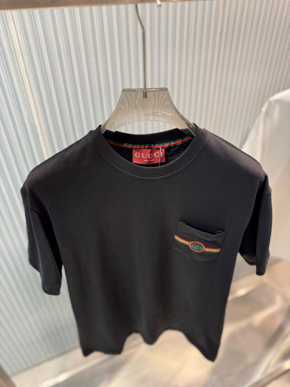 Gucci - Interlocking G Web Stripe Pocket T-Shirt – Heritage Cotton Jersey