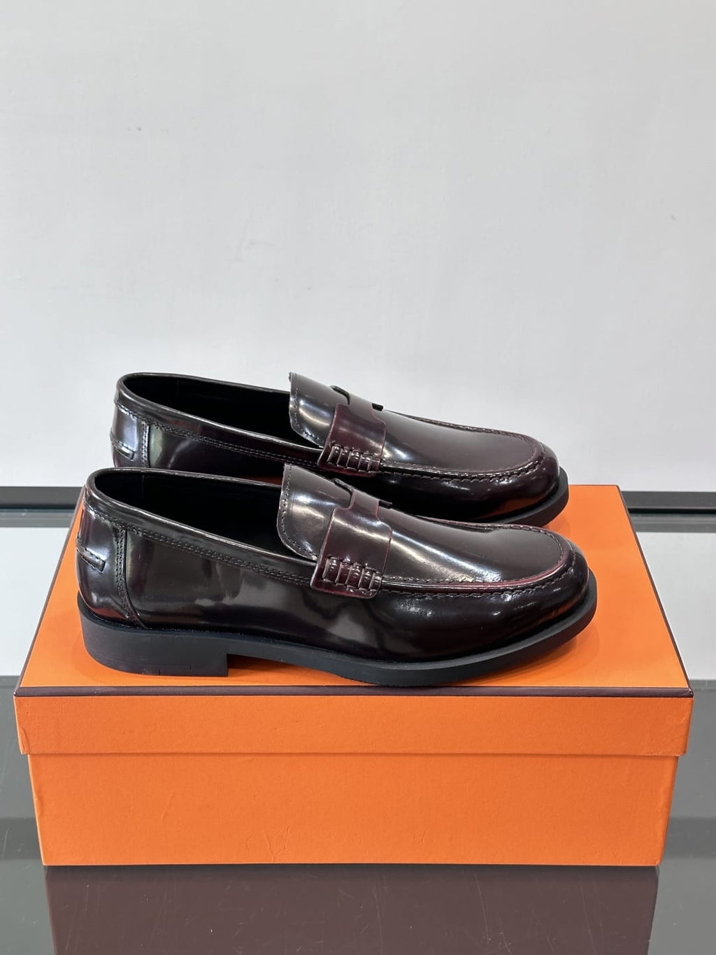 Hermès - Ancora Loafers in Burgundy Glazed Calfskin with Tonal H Detail